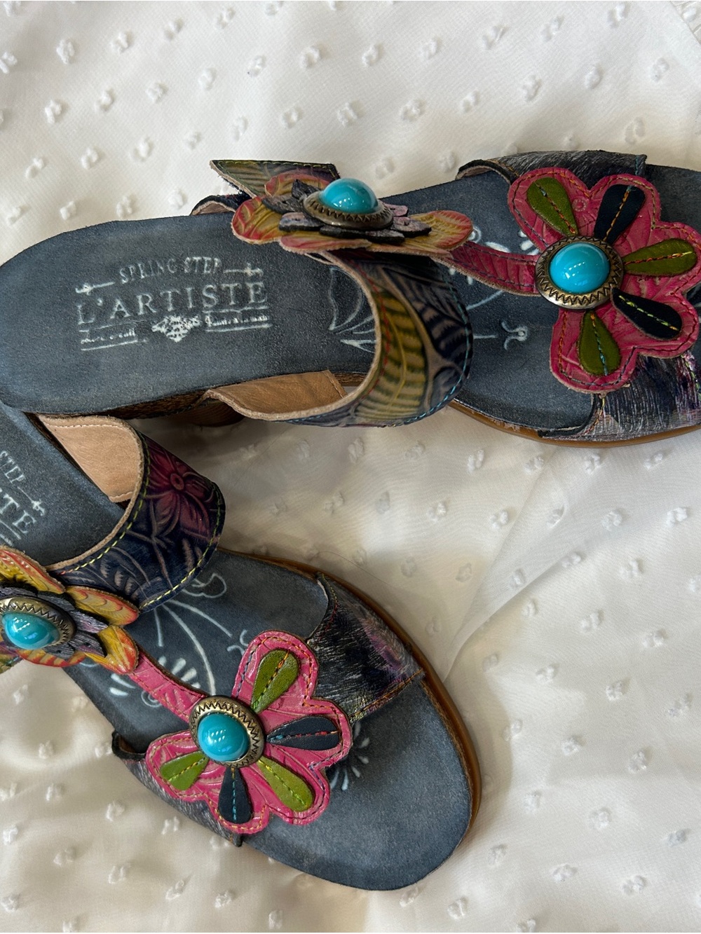 L'ARTISTE Pink Green Floral Leather Slide Sandals with Turquoise Accent